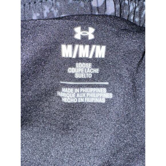 NWT Under Armor M Women’s “Fly-By” printed fitness shorts attached undergarment - Picture 5 of 13